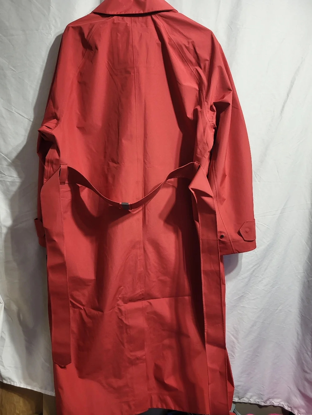 Peak Performance Red Trench Coat with Tie Belt, Size Medium - Picture 17 of 17